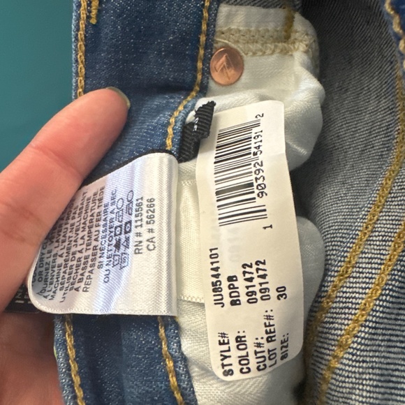 9 pairs of jeans - Picture 5 of 6